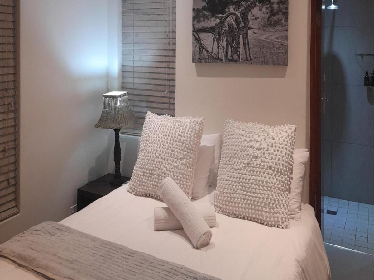 Paddabult Self Catering Cottages Paarl Exterior photo